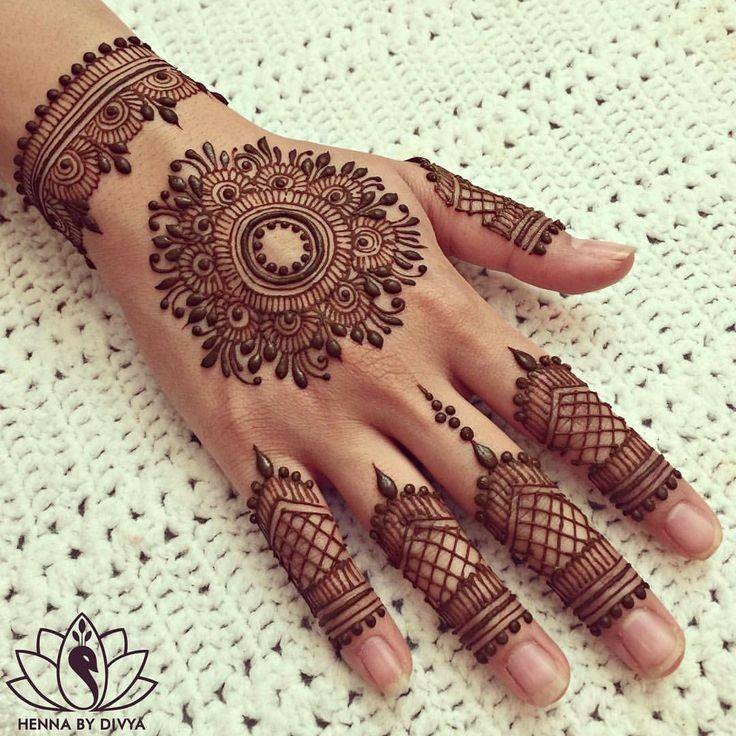 Different Types of Mehndi Designs: Choose Best Design for You | by Anju's  Mehandi | Medium